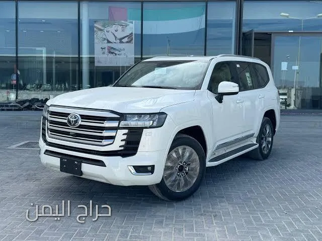 سيارة لاندكروزر للبيع